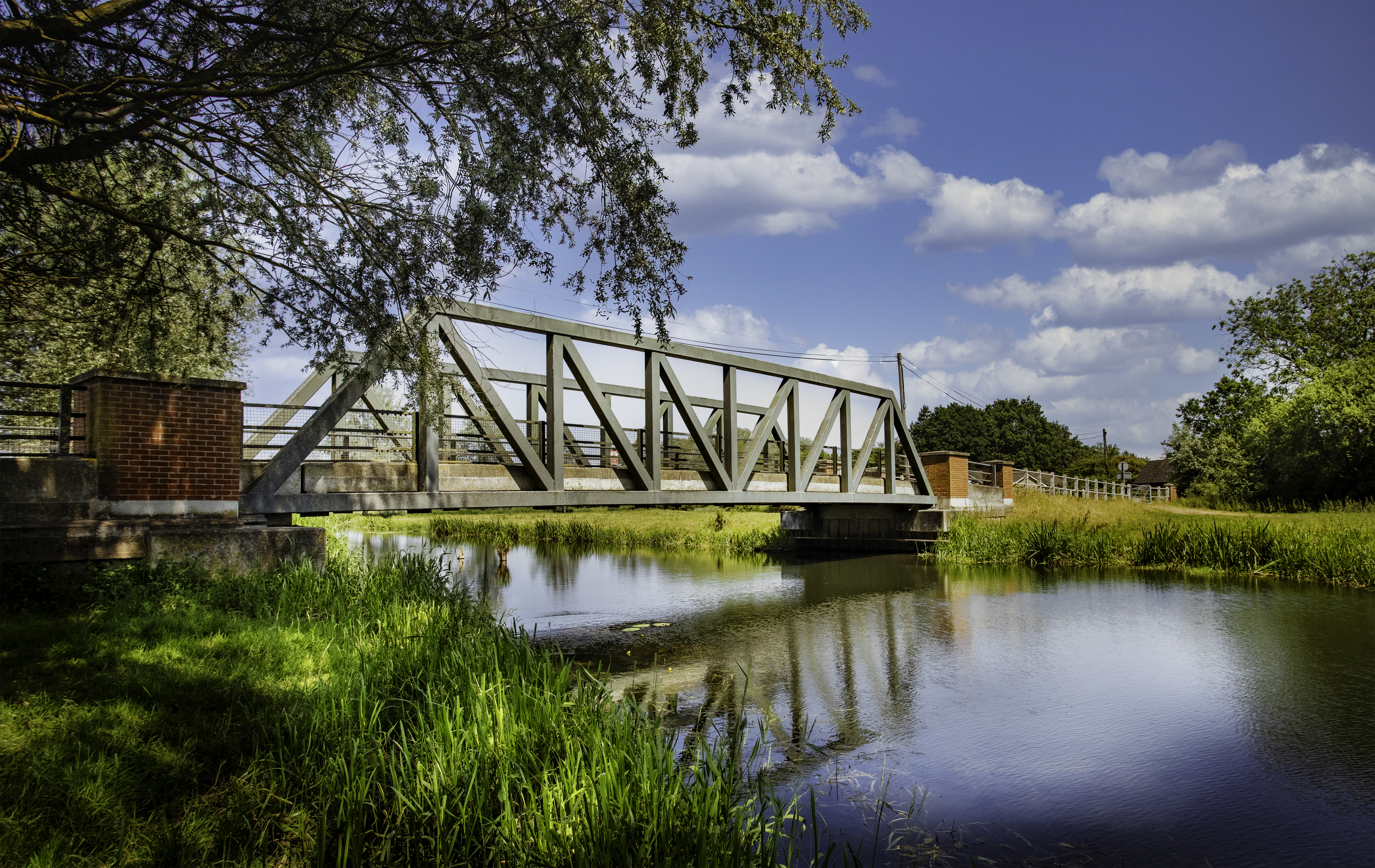 Waveneyvalleyscenery1